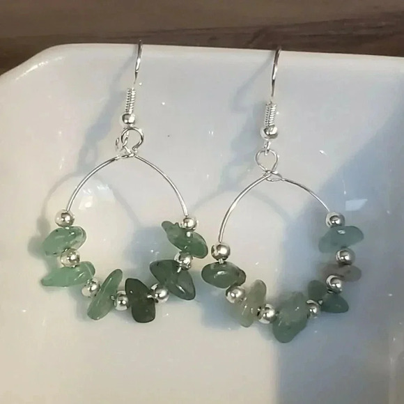 Hand Crafted Baroque Green Agate Gemstone Sterling Silver Plated Beads Earrings - Picture 3 of 8